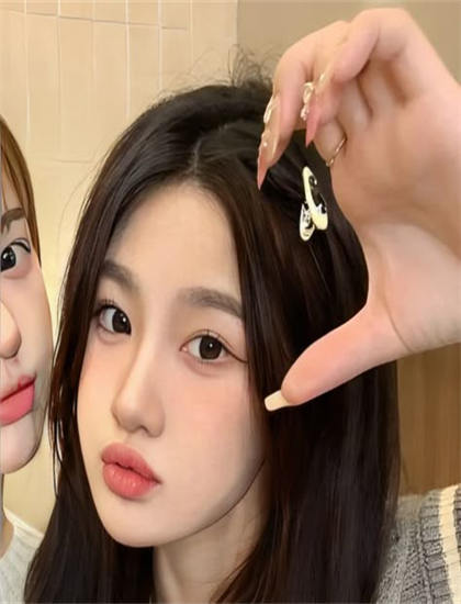 妈妈的朋友8中字在线观看免费观看_两个人免费视频高清_无码成人精品日本动漫H