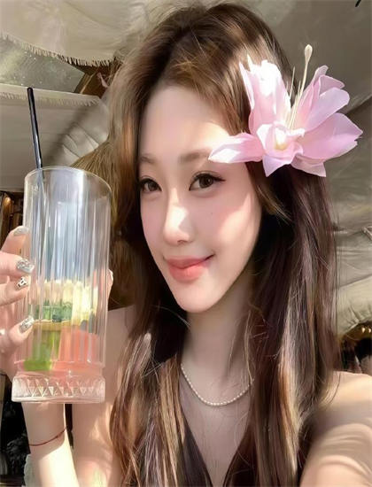 特别收录：《暂停！智序重组》叙事手法解析引人入胜的：时间线安排与视角切换技巧探讨